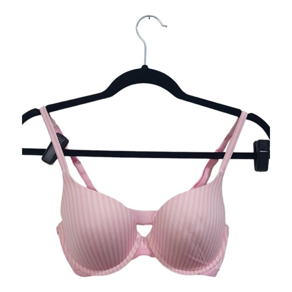 Victoria’s Secret pink and white striped bra, 32D.